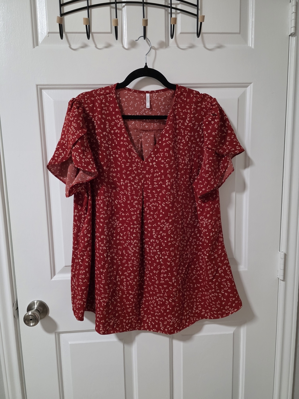 Red Floral V-Neck Flutter Sleeve Women's Top